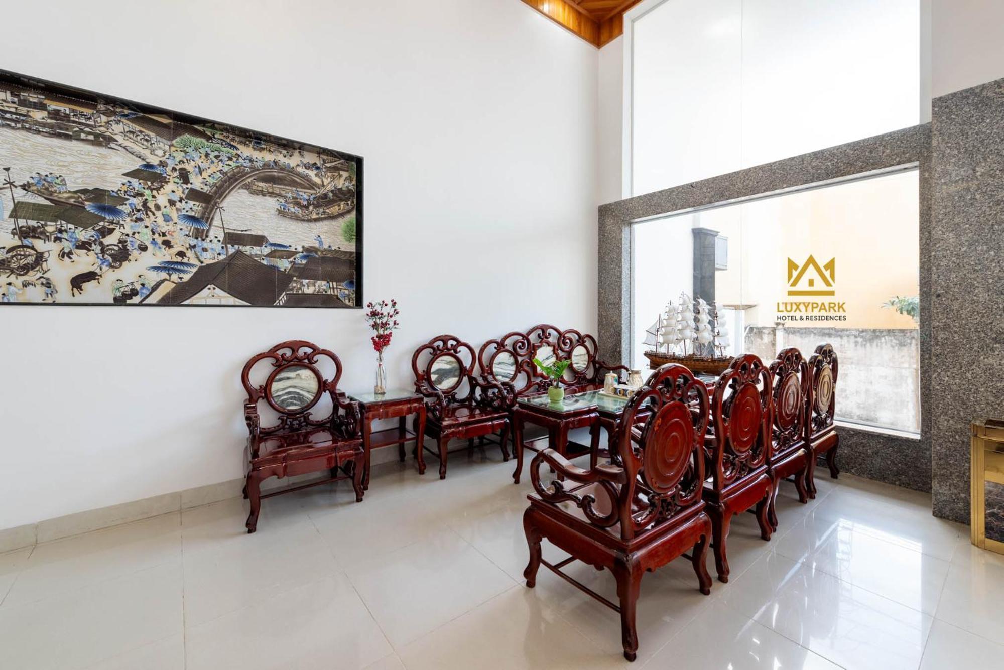 Luxy Park Hotel - Phu Quoc Centre Exterior foto